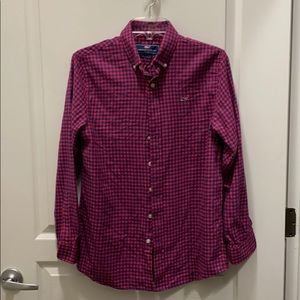 Vineyard Vines long sleeve button down shirt